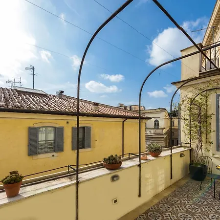 Suity I Enchanting Penthouse With Jacuzzi And Terrace Roma