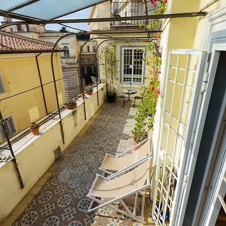 Suity I Enchanting Penthouse With Jacuzzi And Terrace Apartament Rzym